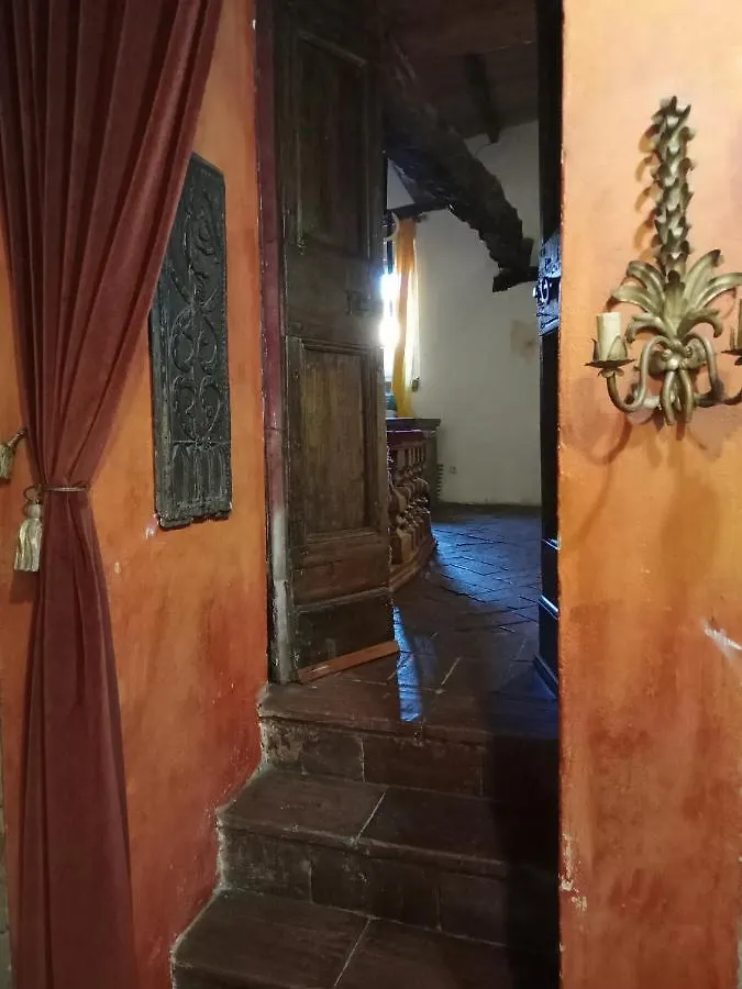 Morelli House Guest House Montalbo