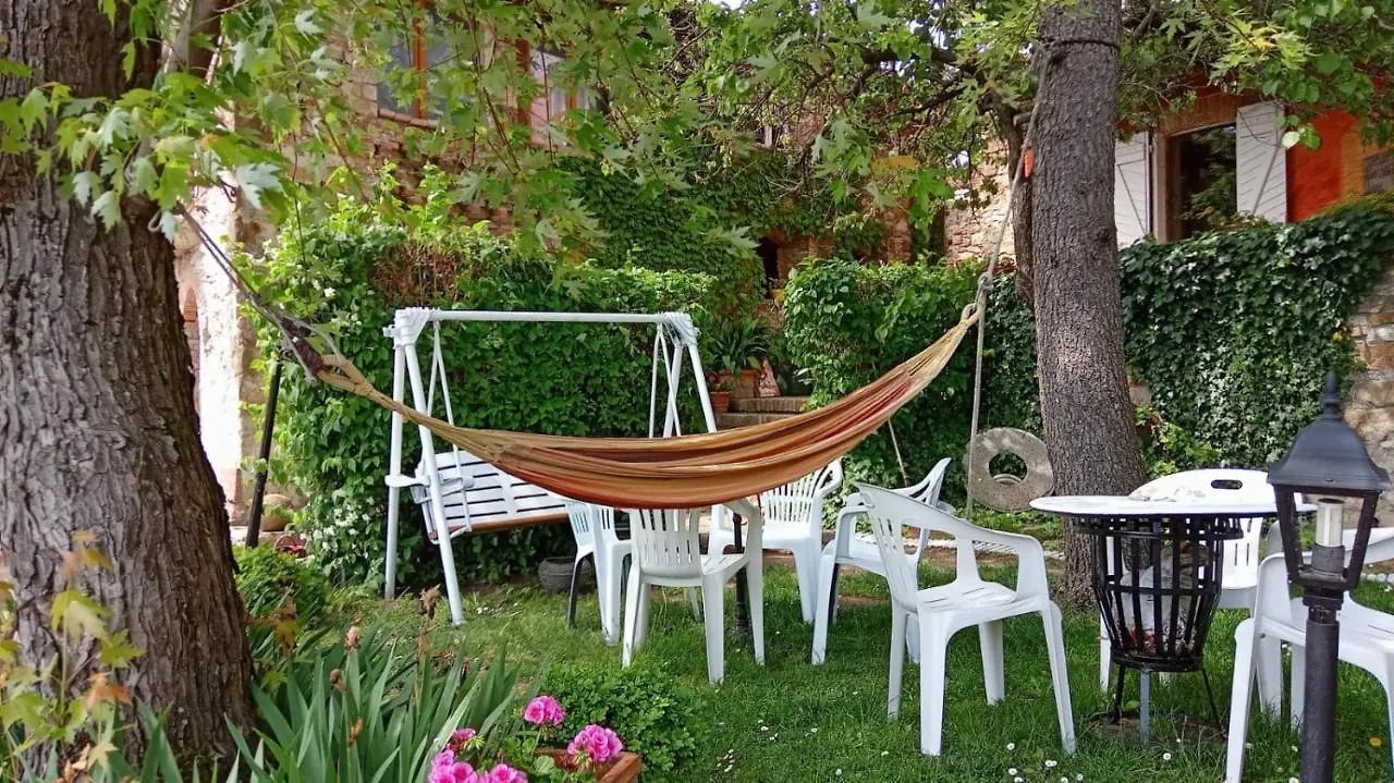 Country house Morelli House Guest House Montalbo